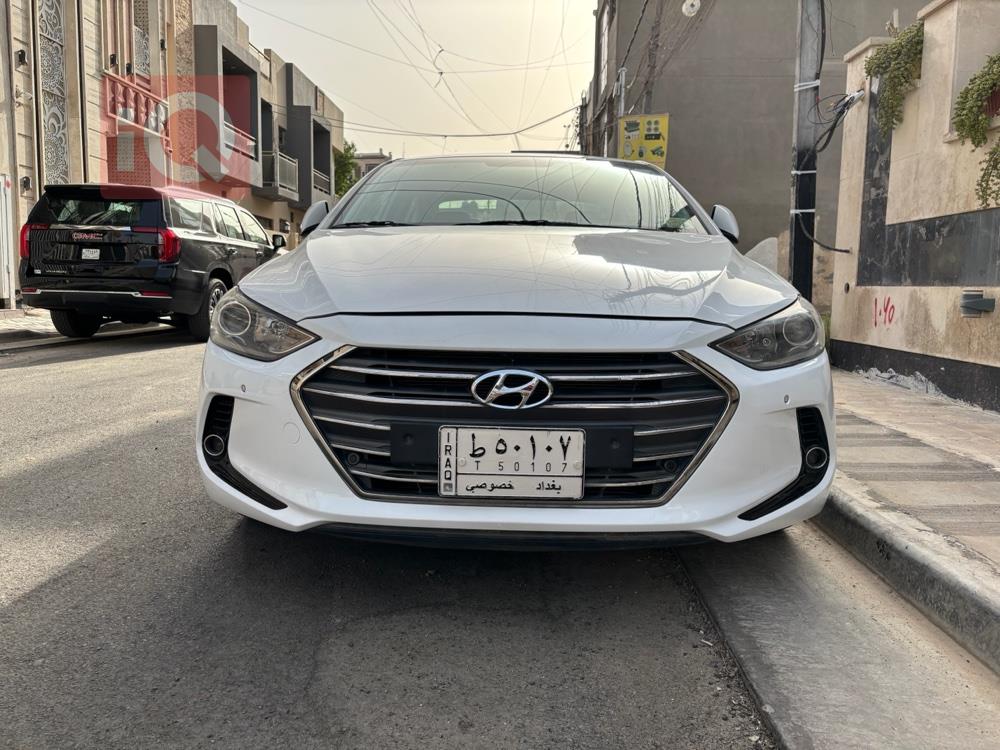 هیوندای ئەلەنترا